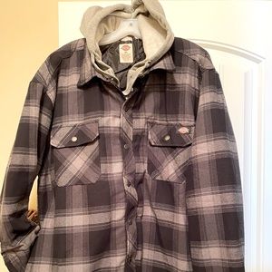 Dickies Relaxed Fit Icon Hooded Quilted Flannel Shirt Jacket - Men’s XL